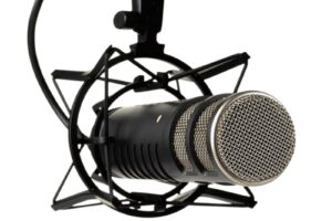 Best Microphones for YouTube & Podcasting: Composing Guide